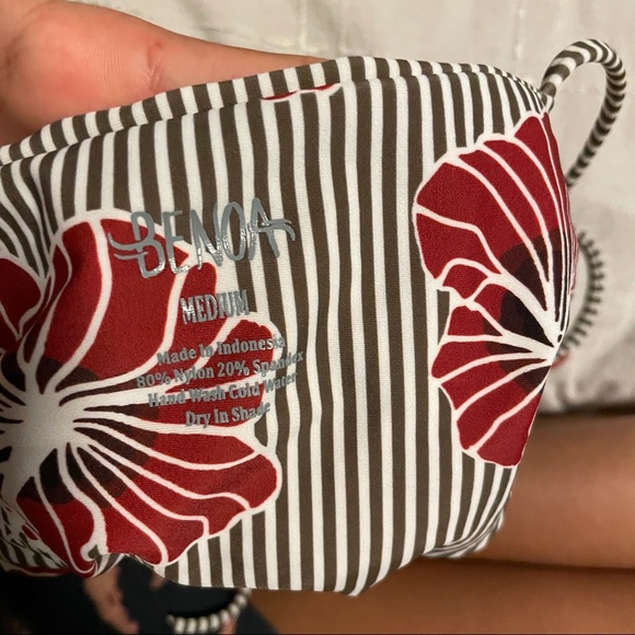 Iwa One Piece ~ Hapa - Picture 2 of 5